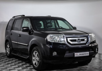Подержанный автомобиль Honda Pilot 2008 года (3 фото)