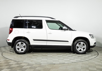 Подержанный автомобиль Skoda Yeti 2014 года (4 фото)