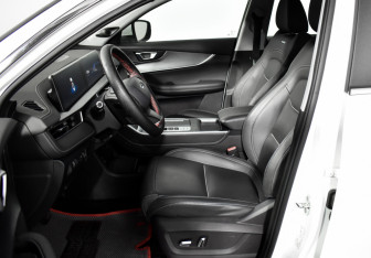 Подержанный автомобиль Chery Tiggo 7 Pro Max 2023 года (10 фото)