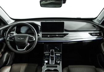 Подержанный автомобиль Chery Tiggo 8 Pro 2023 года (13 фото)