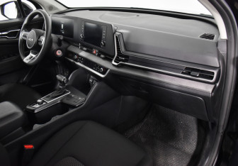 Подержанный автомобиль Kia Sportage 2022 года (12 фото)