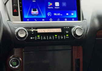 Подержанный автомобиль Toyota Land Cruiser Prado 2015 года (15 фото)