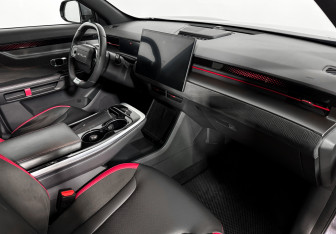 Подержанный автомобиль Jetour Dashing 2023 года (14 фото)