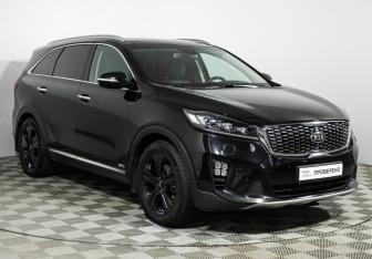 Подержанный автомобиль Kia Sorento 2020 года (3 фото)