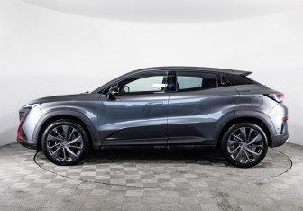 Подержанный автомобиль Changan UNI-T 2020 года (8 фото)