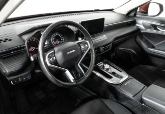 Подержанный автомобиль Haval Jolion 2022 года (11 фото)