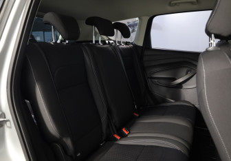 Подержанный автомобиль Ford Kuga 2018 года (14 фото)