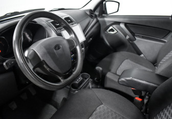 Подержанный автомобиль LADA (ВАЗ) Granta Hatchback 2022 года (9 фото)