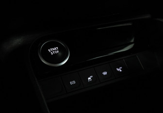 Подержанный автомобиль Renault Kaptur 2021 года (15 фото)