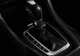 Подержанный автомобиль Ford Mondeo Sedan 2016 года (18 фото)