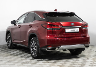 Подержанный автомобиль Lexus RX 2021 года (7 фото)