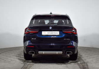 Подержанный автомобиль BMW X3 2022 года (6 фото)