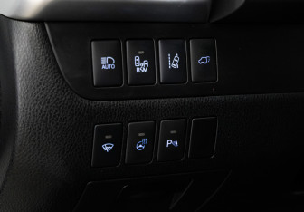 Подержанный автомобиль Toyota Highlander 2014 года (21 фото)