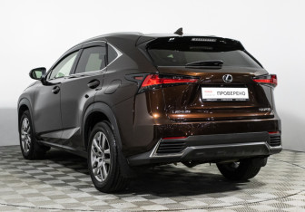 Подержанный автомобиль Lexus NX 2019 года (7 фото)