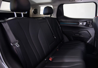 Подержанный автомобиль Haval H3 2024 года (14 фото)