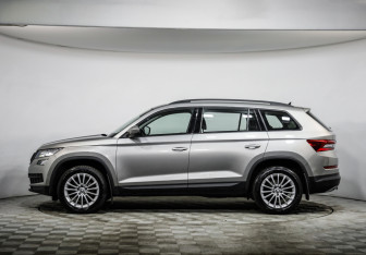 Подержанный автомобиль Skoda Kodiaq 2018 года (8 фото)