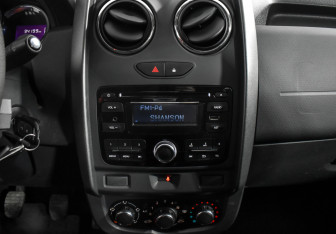 Подержанный автомобиль Renault Duster 2016 года (16 фото)