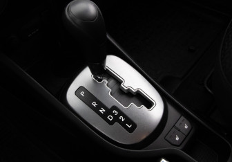 Подержанный автомобиль Kia Rio Hatchback 2013 года (14 фото)