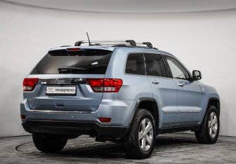Подержанный автомобиль Jeep Grand Cherokee 2012 года (5 фото)