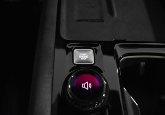 Подержанный автомобиль Volkswagen Teramont 2025 года (19 фото)