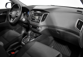 Подержанный автомобиль Hyundai Creta 2018 года (13 фото)