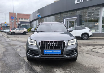 Подержанный автомобиль Audi Q5 2013 года (2 фото)