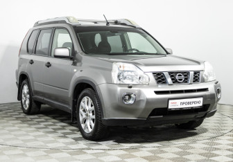 Подержанный автомобиль Nissan X-Trail 2008 года (3 фото)