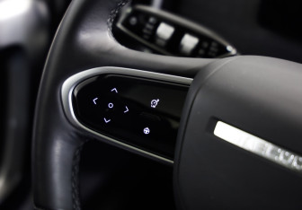 Подержанный автомобиль Jaecoo J7 2023 года (11 фото)