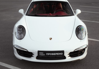 Подержанный автомобиль Porsche 911 Coupe 2013 года (6 фото)