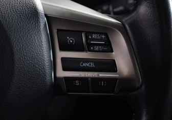 Подержанный автомобиль Subaru Forester Suv 2013 года (11 фото)