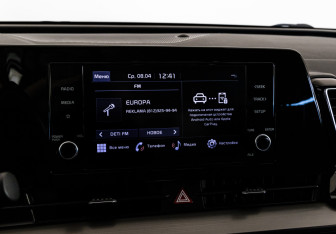 Подержанный автомобиль Kia Sportage 2022 года (16 фото)