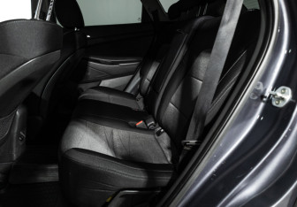 Подержанный автомобиль Hyundai Tucson 2019 года (10 фото)