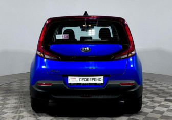 Подержанный автомобиль Kia Soul 2021 года (6 фото)