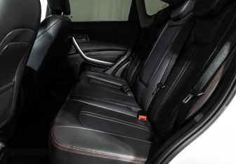 Подержанный автомобиль FAW Besturn X80 2018 года (10 фото)