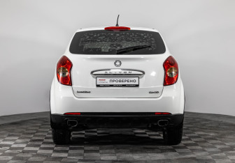 Подержанный автомобиль SsangYong Actyon 2013 года (6 фото)