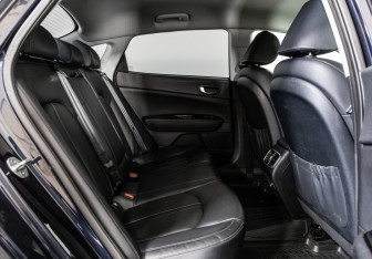 Подержанный автомобиль Kia Optima Sedan 2019 года (23 фото)