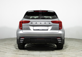 Подержанный автомобиль Haval Jolion 2024 года (6 фото)