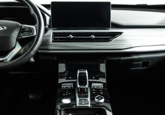 Подержанный автомобиль Chery Tiggo 8 Pro 2022 года (14 фото)