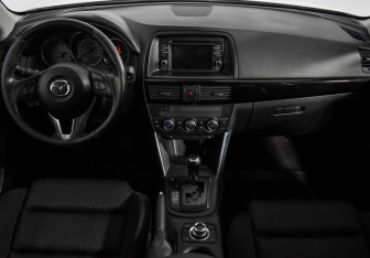 Подержанный автомобиль Mazda CX-5 2013 года (15 фото)