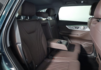 Подержанный автомобиль Chery Tiggo 8 Pro Max 2023 года (14 фото)