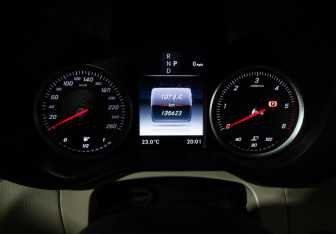 Подержанный автомобиль Mercedes-Benz GLC Coupe 2018 года (12 фото)