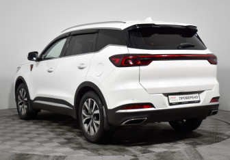 Подержанный автомобиль Chery Tiggo 7 Pro Max 2022 года (7 фото)