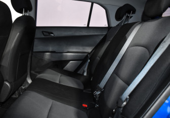 Подержанный автомобиль Hyundai Creta 2018 года (12 фото)