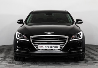 Подержанный автомобиль Hyundai Genesis 2016 года (3 фото)