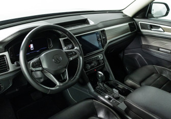 Подержанный автомобиль Volkswagen Teramont 2021 года (11 фото)