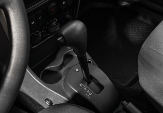 Подержанный автомобиль Nissan Almera Sedan 2015 года (10 фото)