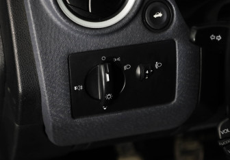 Подержанный автомобиль Ford Fusion 2007 года (17 фото)