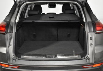 Подержанный автомобиль Geely Atlas Pro 2023 года (22 фото)