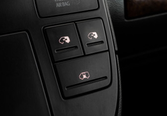 Подержанный автомобиль Volkswagen Multivan 2010 года (14 фото)