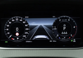 Подержанный автомобиль Land Rover Range Rover Evoque 2019 года (12 фото)